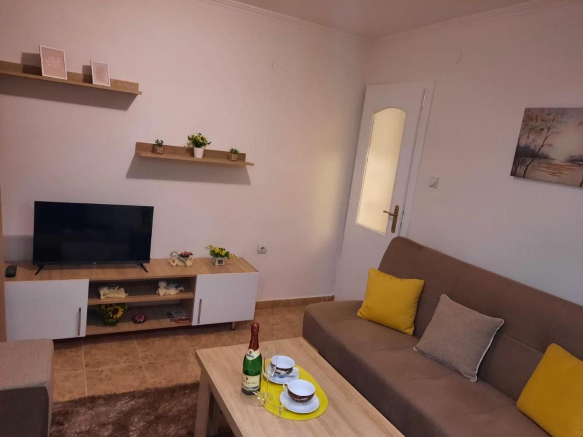 Apartman Rada 2 Bijeljina Exteriér fotografie